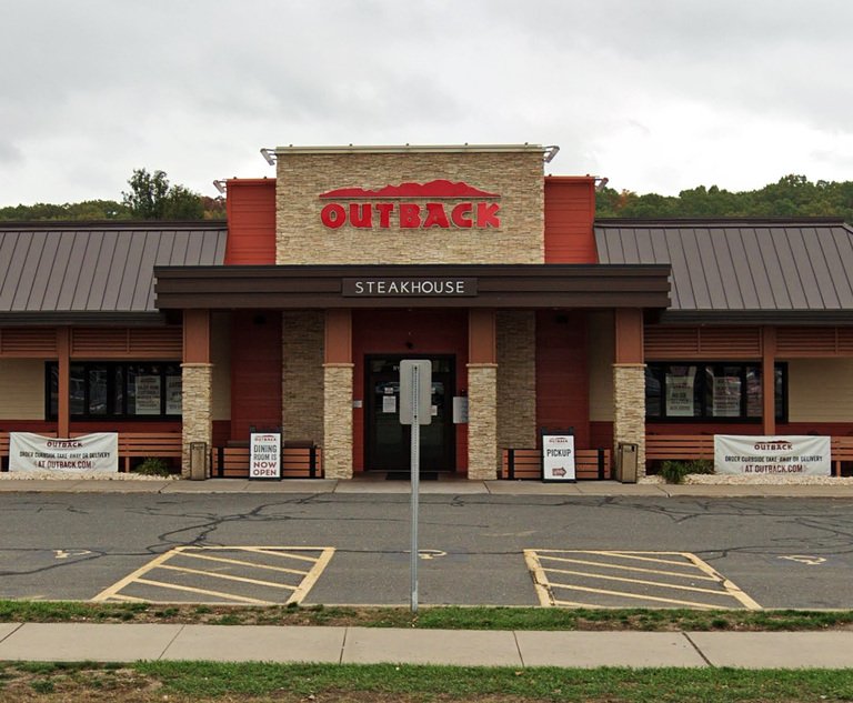 After Mistrial in Outback Steakhouse Slip and Fall Case Plaintiff Remains Without Counsel as February Retrial Looms