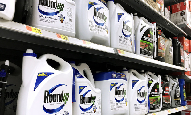 In Second Attempt to Resolve Roundup Claims in US Bayer Announces 2B Class Deal