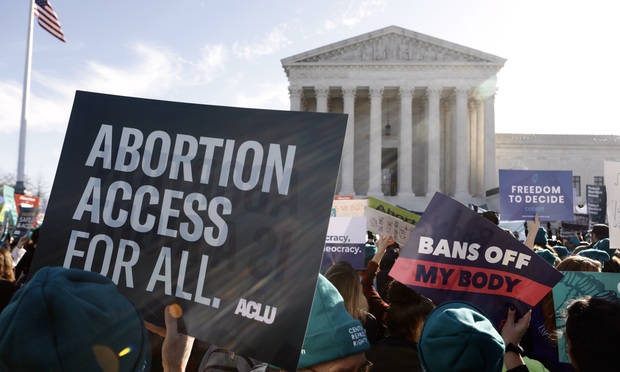 Avalanche of Amicus Briefs Will Hit Justices in New Abortion Rights Case