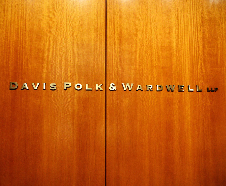 Law Firms Stalled After Cravath Bonus but Fall in Line to Follow Davis Polk