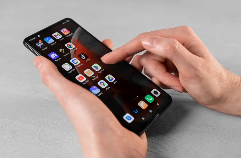 Texas Teens Ask Supreme Court to Block Parental Consent Law for App Downloads