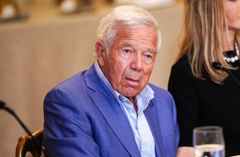 New England Patriots, Owner Robert Kraft Sue Town of Foxborough Over Gillette Stadium Licensing Fees