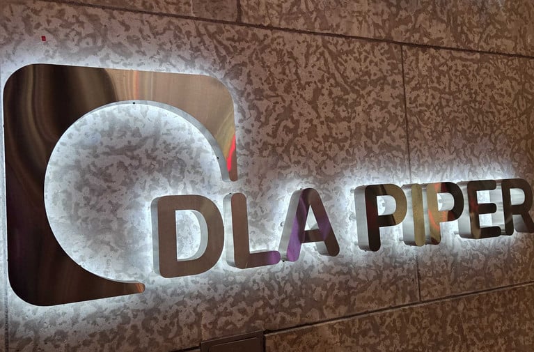 Former DLA Piper Summer Associate Alleges Discrimination Due to Palestinian Origin, Pro-Palestine Activism