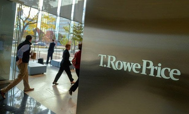 Retirement income and managed accounts are key 401(k) advisor trends: T. Rowe Price