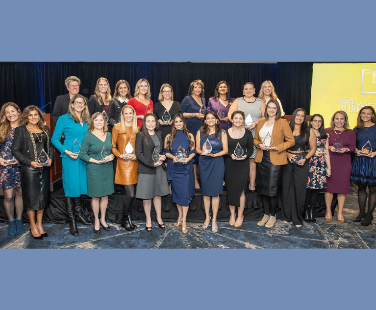 Awards Gala Photos! The 2023 Women Leaders in Consulting