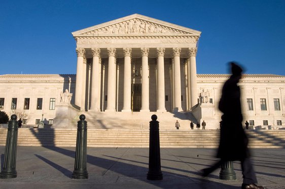 US Appeals Court Takes Fresh Look at Mandatory Bar Fees in Wake of 'Janus'