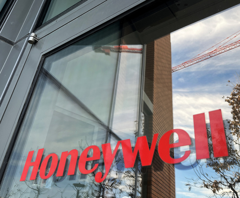 K&L Gates Represent Honeywell in Breach of Supply Agreement for Millions of Nitrile Gloves