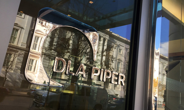 DLA Piper Hires Projects Partner in Brisbane From King & Wood Mallesons
