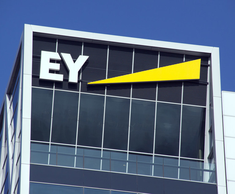 EY Legal Hits Baker McKenzie for Inaugural Global Law Knowledge Role