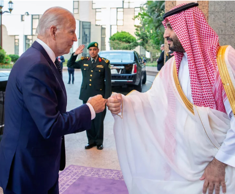 Battle for the Throne: Is Saudi Arabia About to Become Law’s Middle East Hub?