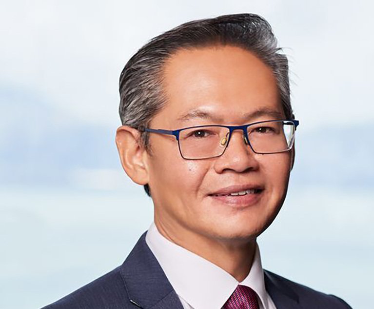 Dentons Lands CIMB Bank's Head of Legal as a Partner in Hong Kong