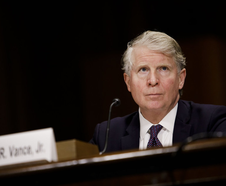 Former DA Vance Joins Proposed Amicus Brief Supporting Bragg in Subpoena Fight