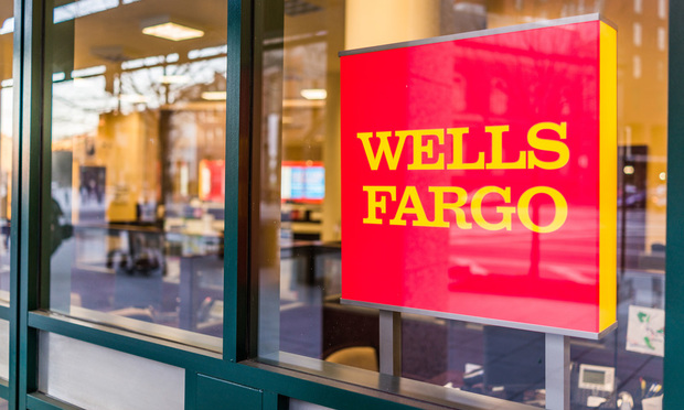 Wells Fargo in Talks With Regulators Seeking 1B in Sanctions