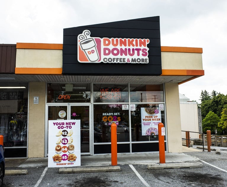 Dunkin' Brands Top Lawyer Departs, Joins Angel-Investing Network