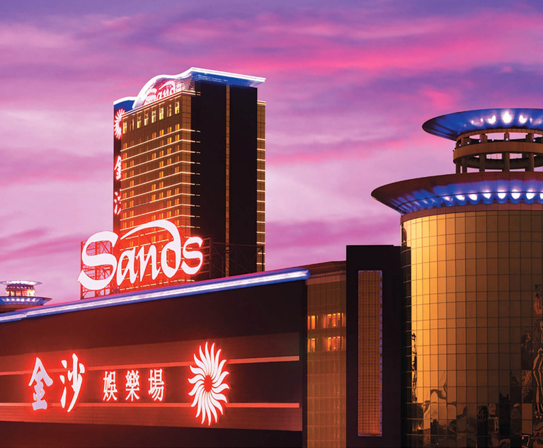 Las Vegas Sands Comps Its General Counsel to Stay at the Table