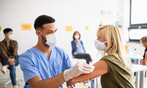 Lawyers: Employers Have Advantage When It Comes to COVID 19 Workplace Vaccinations