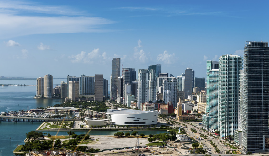 Miami Big Firm Partners Report High Compensation but Low Job Satisfaction Survey Says
