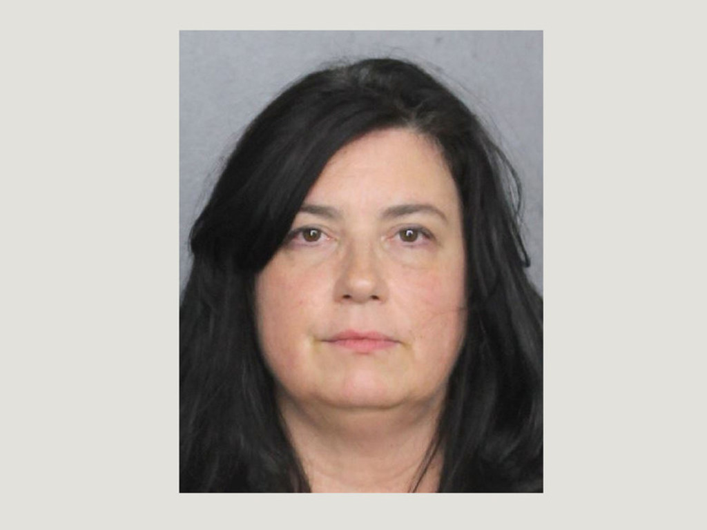 Assistant to Fort Lauderdale Attorney Arrested on Identity Theft Charges