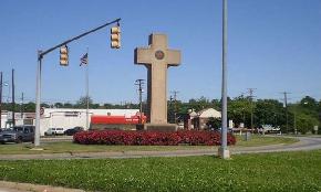 Justices See No Religious Violations in 40 Foot 'Peace Cross' Memorial
