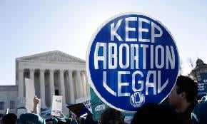 Roberts Is Key Vote as US Supreme Court Blocks Louisiana Abortion Clinic Law