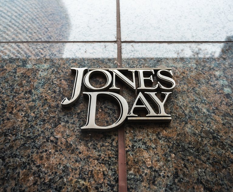 Judge Pushes Back Against Former Jones Day Associates in Dad Bias Suit