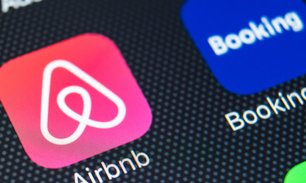 Airbnb and Booking.com Apps