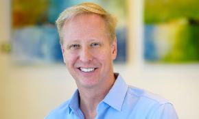 Invisalign Maker Promotes From Within as Longtime GC Prepares to Step Aside