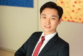 Legal Counsel for a Hong Kong Based Venture Capital Firm on Investment Diligence