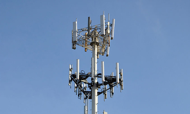 Ninth Circuit Hits Pause on Cellphone Tracking Case