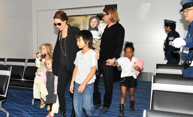 Jolie Pitt Wise to Keep Quiet Celebrity Family Lawyer Says
