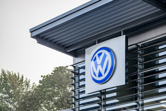 EX VW Compliance Chief Pleads Guilty in Emissions Scandal but Not Cooperating