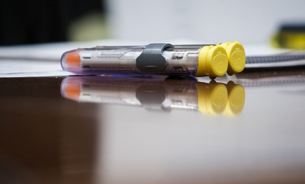 Mylan Settles EpiPen Pricing Claims for 465M