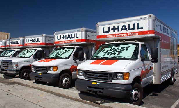 U Haul FLSA Case Stayed Pending SCOTUS Ruling on Class Action Waivers